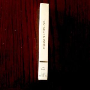 Rodan + Fields Lash Boost- NIB